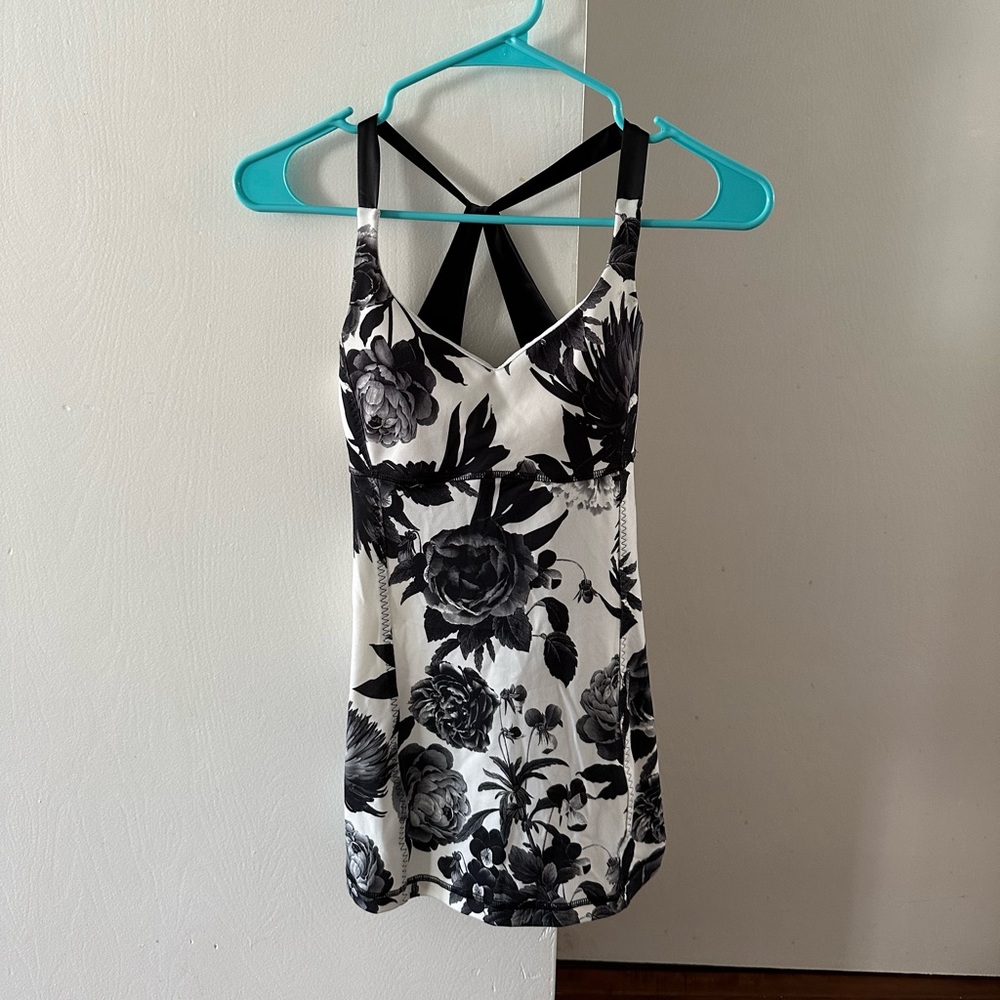 Lululemon floral sports bra tank top